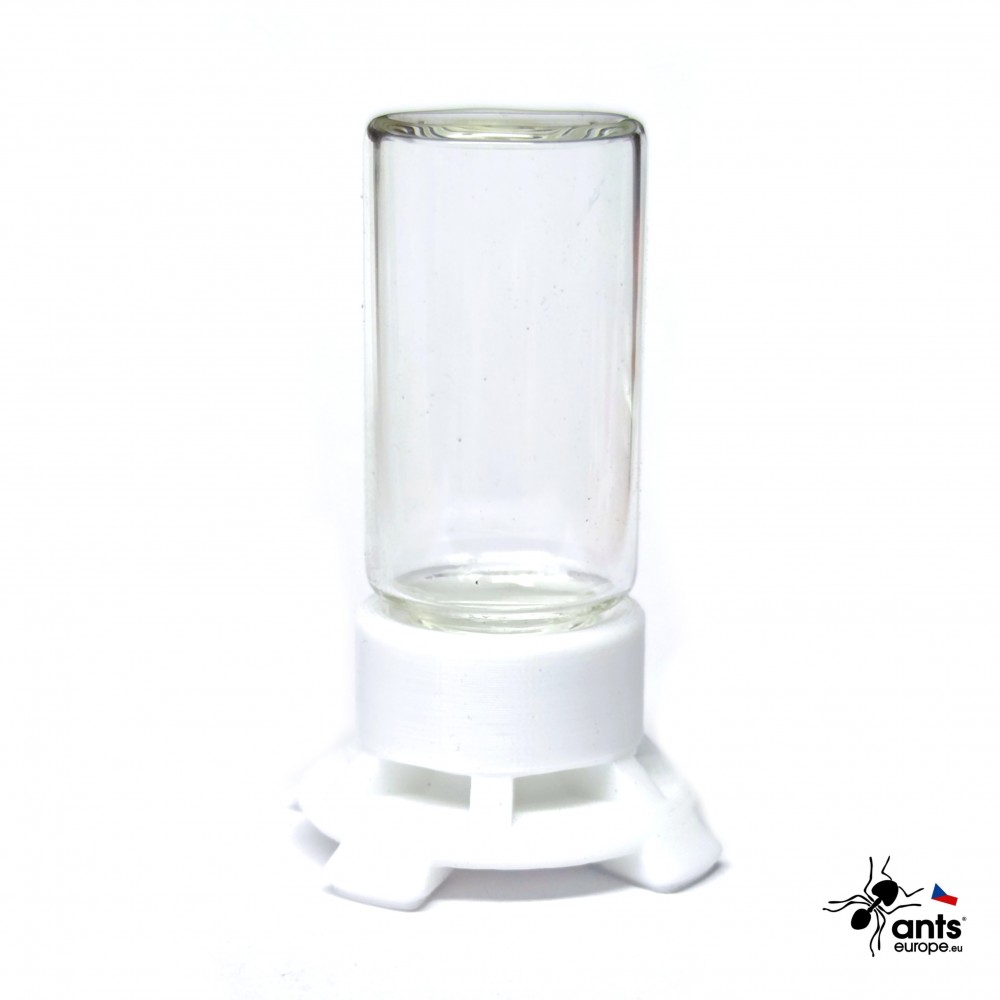 Napáječka pro mravence